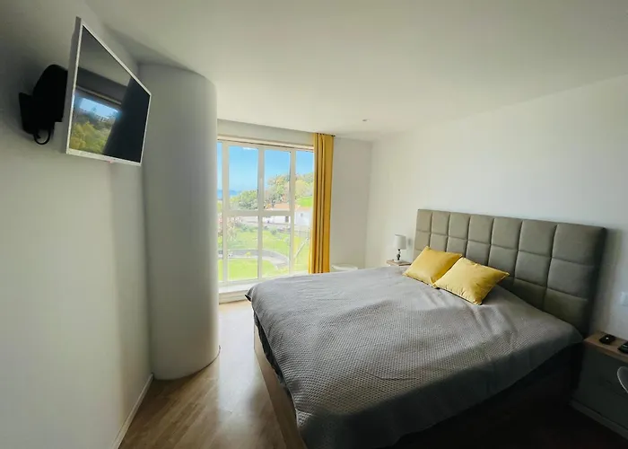 Center Marina View Yellow Διαμέρισμα *